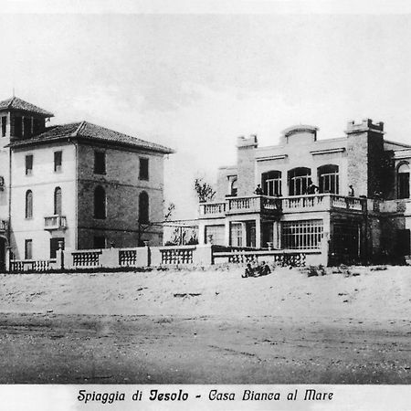 Casa Bianca Al Mare Hotel ลิโดดิเยโซโล ภายนอก รูปภาพ