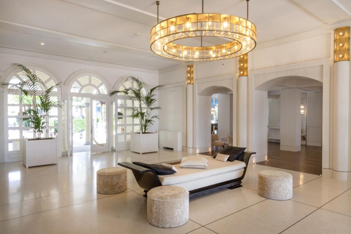 Casa Bianca Al Mare Hotel ลิโดดิเยโซโล ภายนอก รูปภาพ