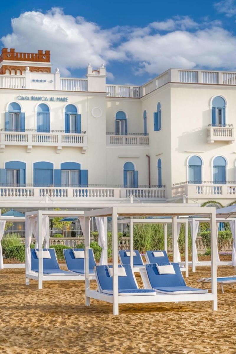 Casa Bianca Al Mare Hotel ลิโดดิเยโซโล ภายนอก รูปภาพ