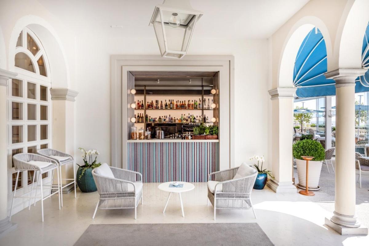 Casa Bianca Al Mare Hotel ลิโดดิเยโซโล ภายนอก รูปภาพ