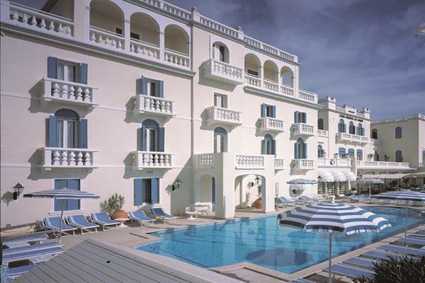 Casa Bianca Al Mare Hotel ลิโดดิเยโซโล ภายนอก รูปภาพ